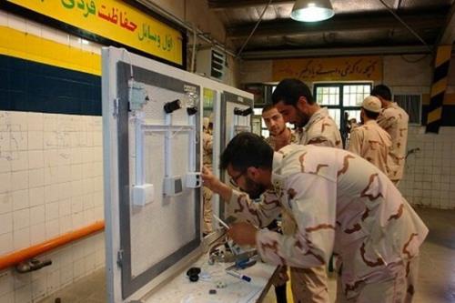 جذب سرباز نخبه و محقق وظیفه در رشته های برق و کامپیوتر