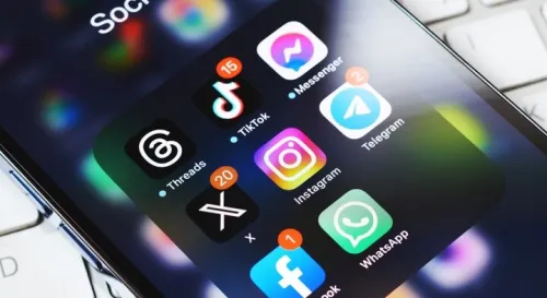 اسپانیا به جان رسانه های اجتماعی افتاد